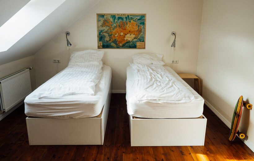 Hostel παράδειγμα